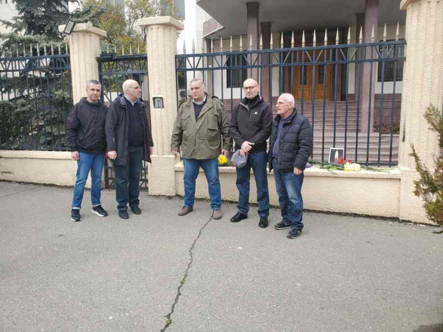 ევრაზიის ინსტიტუტმა და სხვა ქართულმა ორგანიზაციებმა რუსეთის საელჩოსთან სამძიმარი გამოხატეს