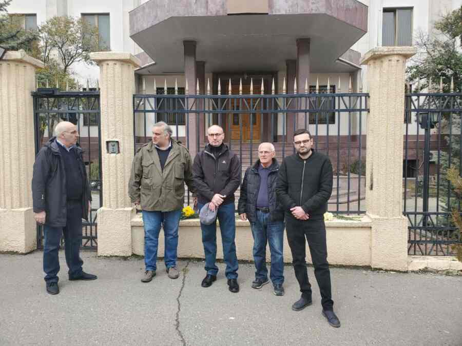 ევრაზიის ინსტიტუტმა და სხვა ქართულმა ორგანიზაციებმა რუსეთის საელჩოსთან სამძიმარი გამოხატეს